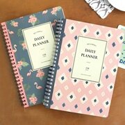 Посмотреть подробнее фото Ежедневник 'Becoming Daily Planner' (разные дизайны) - Chickenart
